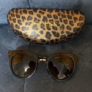 Guess Sunglasses new style